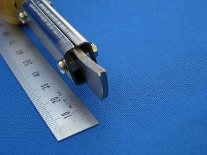 電気玉ねんツル首　3mm